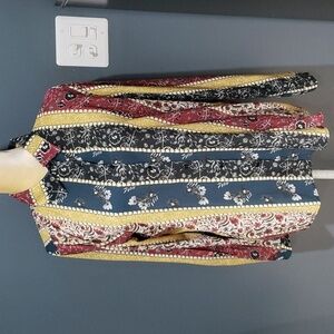 Top Bloggers Boutique Button Front Blouse Sz L